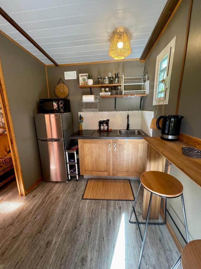 Auti Studio Direct Access To The Beach On Moorea With Ac -Wifi - Netflix Apartment Haapiti Exterior photo